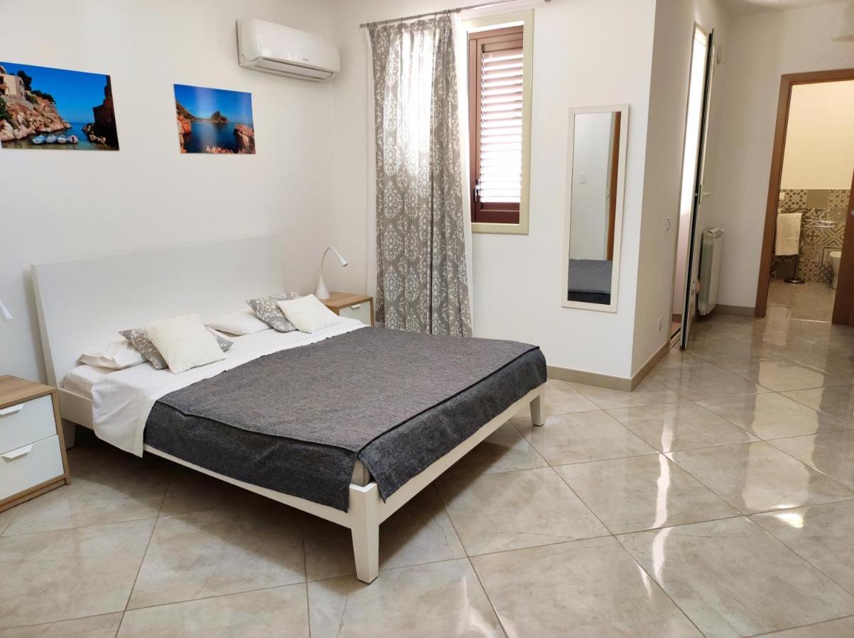 سانتا فلافيا B&B Flavilla المظهر الخارجي الصورة