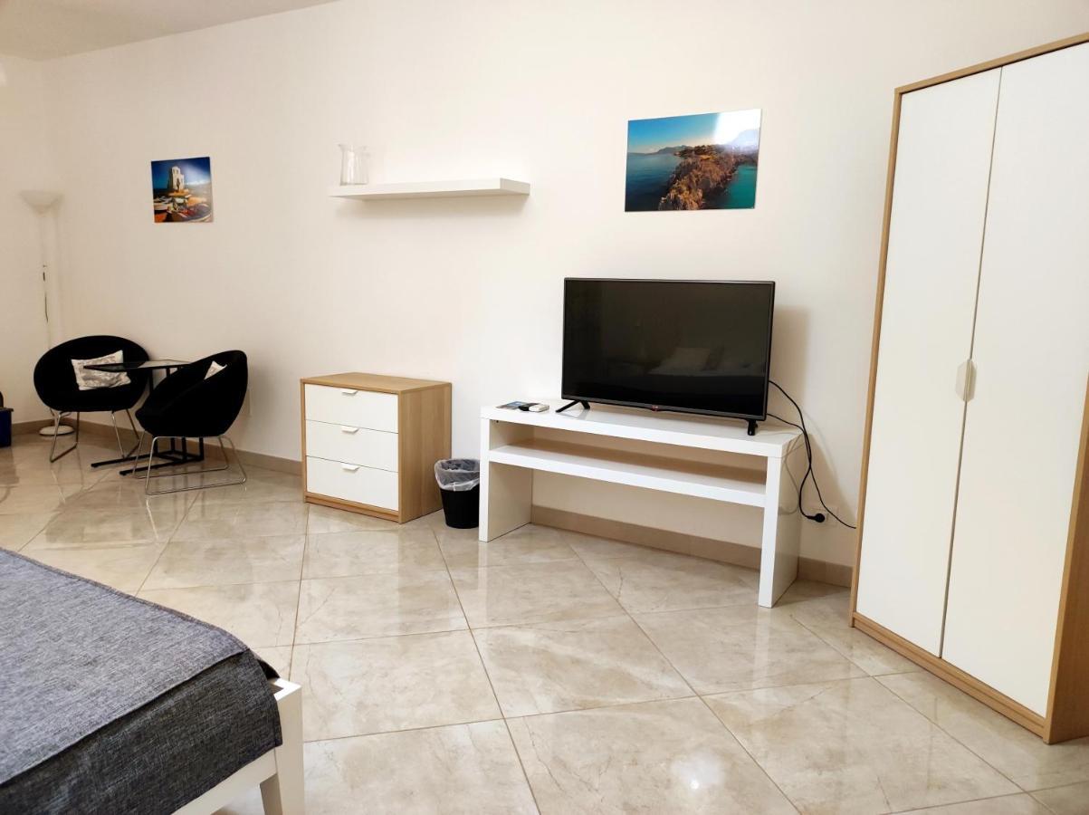 سانتا فلافيا B&B Flavilla المظهر الخارجي الصورة