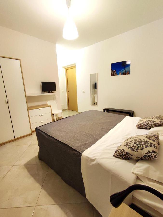 سانتا فلافيا B&B Flavilla المظهر الخارجي الصورة