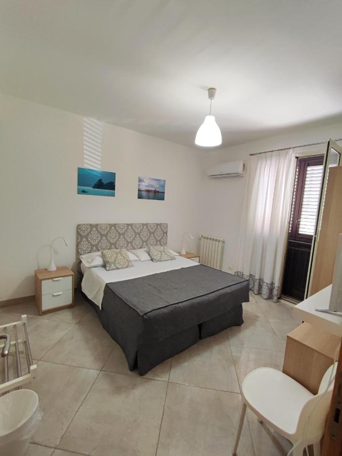 سانتا فلافيا B&B Flavilla المظهر الخارجي الصورة
