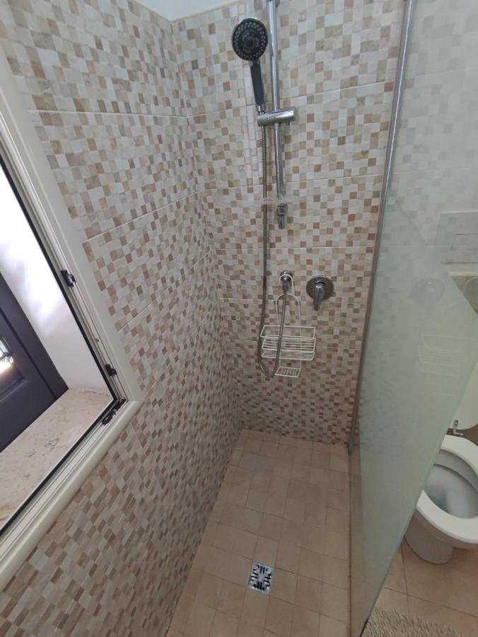 سانتا فلافيا B&B Flavilla المظهر الخارجي الصورة